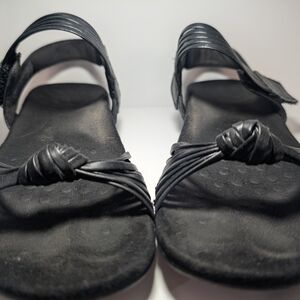 Vionic Talulah Black Knotted Women's Sandals SZ 7
